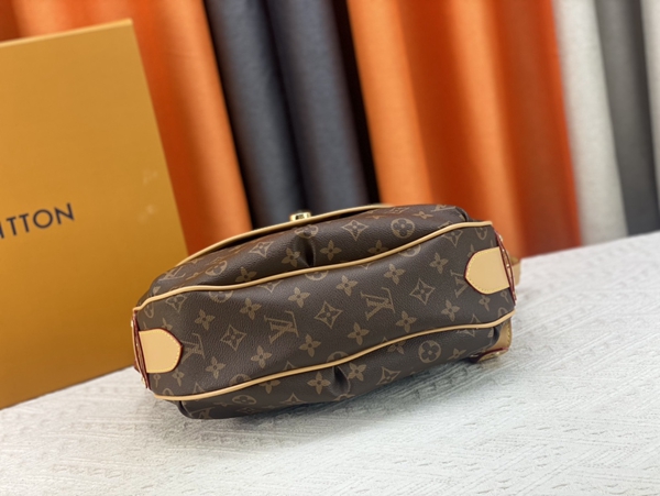 ルイヴィトンバッグ細部ディテール